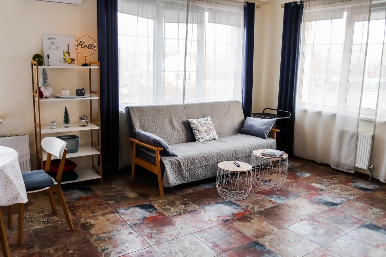 Royal House Apartment Киев Екстериор снимка