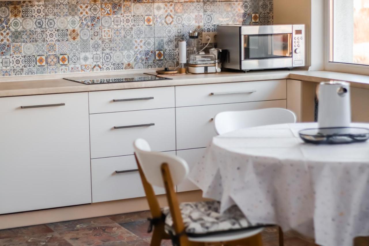 Royal House Apartment Киев Екстериор снимка